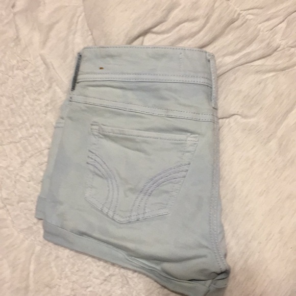 Light blue shorts - Picture 3 of 3